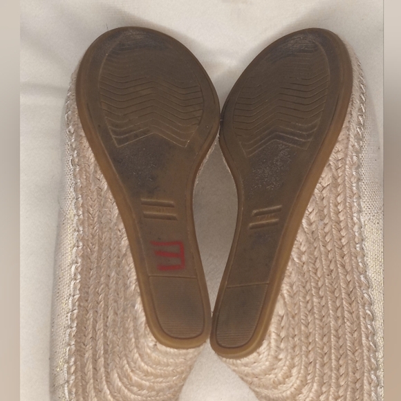 Toms Cream and Gold Metallic Linen Espadrille Wedges - Picture 7 of 7